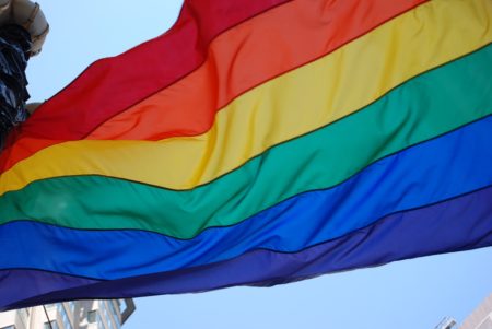 Réfugié·e·s LGBT : De la fuite à l’asile, un parcours héroïque Réfugié·e·s LGBT : De la fuite à l’asile, un parcours héroïque